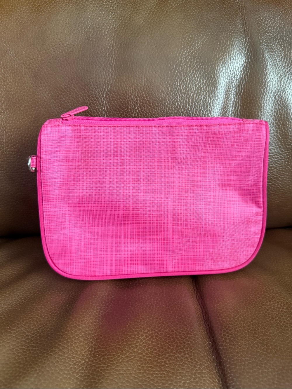 Thirty-One Pink Women's Zip Pouch - RETIRED